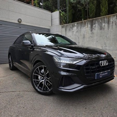 AUDI Q8 55 TFSIe Black Line Pl quattro tip