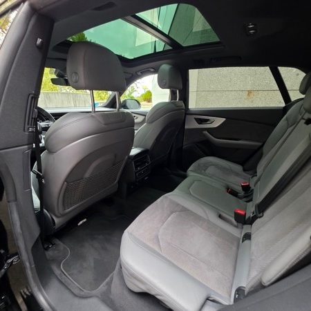 AUDI Q8 55 TFSIe Black Line Pl quattro tip
