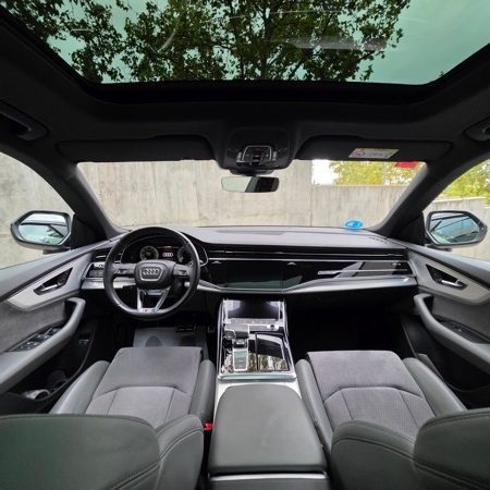 AUDI Q8 55 TFSIe Black Line Pl quattro tip